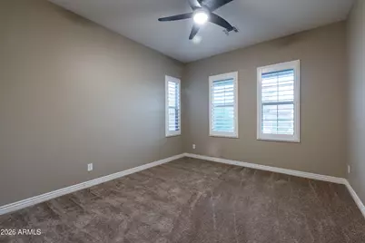 10058 W White Feather Lane, Peoria, AZ 85383 - Photo 33