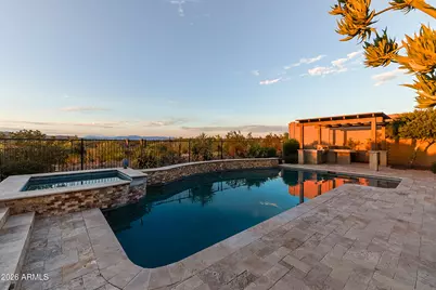 10058 W White Feather Lane, Peoria, AZ 85383 - Photo 13