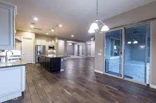 10058 W White Feather Ln, Peoria, AZ 85383 - Photo 23