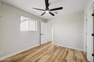 2532 W Columbine Dr, Phoenix, AZ 85029 - Photo 21