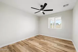 2532 W Columbine Dr, Phoenix, AZ 85029 - Photo 25