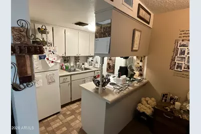 921 S Lobb Avenue, Superior, AZ 85173 - Photo 13
