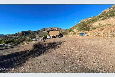 921 S Lobb Avenue, Superior, AZ 85173 - Photo 5