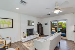 925 E Waltann Ln, Phoenix, AZ 85022 - Photo 19