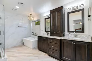 925 E Waltann Ln, Phoenix, AZ 85022 - Photo 31
