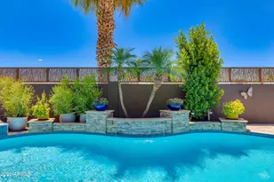 925 E Waltann Ln, Phoenix, AZ 85022 - Photo 43