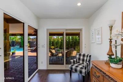 925 E Waltann Lane, Phoenix, AZ 85022 - Photo 29