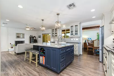 925 E Waltann Lane, Phoenix, AZ 85022 - Photo 15