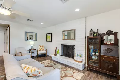 925 E Waltann Lane, Phoenix, AZ 85022 - Photo 21