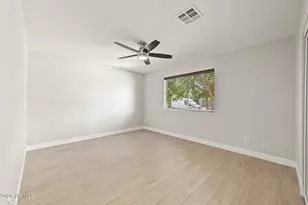 1650 W Loma Ln, Phoenix, AZ 85021 - Photo 15