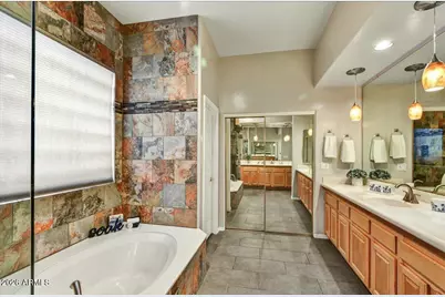8751 W Sierra Pinta Drive, Peoria, AZ 85382 - Photo 17