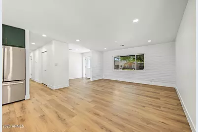 3008 W Gail Road, Phoenix, AZ 85029 - Photo 11