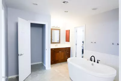 515 W Melody Drive, Phoenix, AZ 85041 - Photo 17