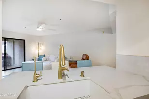5104 N 32nd St, Phoenix, AZ 85018 - Photo 19