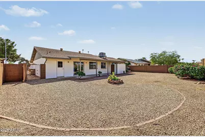 10402 W Harmont Drive, Peoria, AZ 85345 - Photo 31