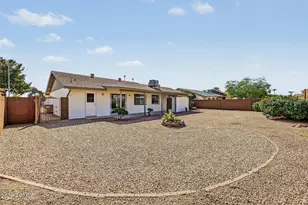 10402 W Harmont Dr, Peoria, AZ 85345 - Photo 31