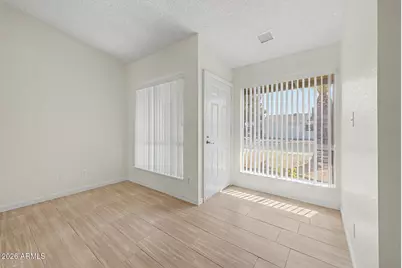 10402 W Harmont Drive, Peoria, AZ 85345 - Photo 7