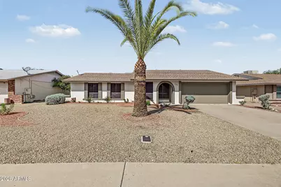 10402 W Harmont Drive, Peoria, AZ 85345 - Photo 3