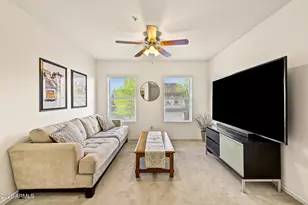 8905 E Yucca St, Scottsdale, AZ 85260 - Photo 17