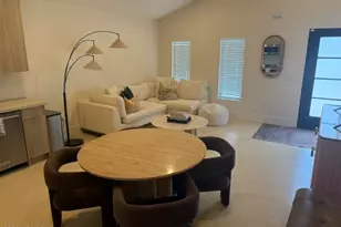 2303 E Weldon Ave, Phoenix, AZ 85016 - Photo 7