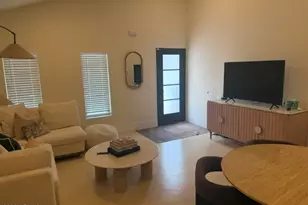 2303 E Weldon Ave, Phoenix, AZ 85016 - Photo 5
