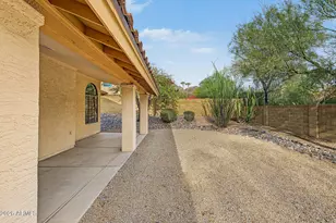 1101 E Braeburn Dr, Phoenix, AZ 85022 - Photo 31