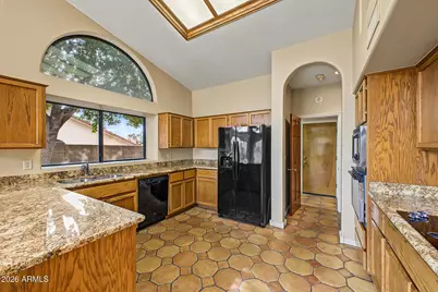 1101 E Braeburn Drive, Phoenix, AZ 85022 - Photo 11