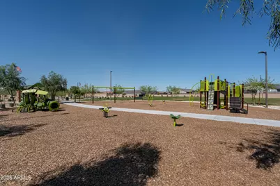 22285 W Irma Lane, Surprise, AZ 85387 - Photo 11