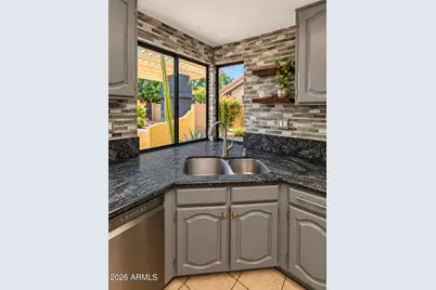 1825 E Redfield Road, Phoenix, AZ 85022 - Photo 9