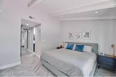 5750 N Scottsdale Road, Paradise Valley, AZ 85253 - Photo 17