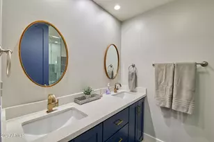 5750 N Scottsdale Rd, Paradise Valley, AZ 85253 - Photo 19