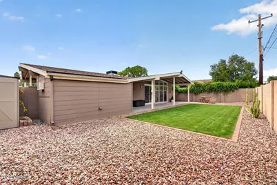 6908 E Earll Drive, Scottsdale, AZ 85251 - Photo 35
