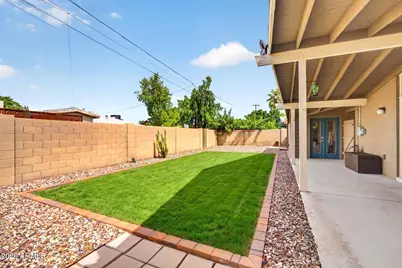 6908 E Earll Drive, Scottsdale, AZ 85251 - Photo 33