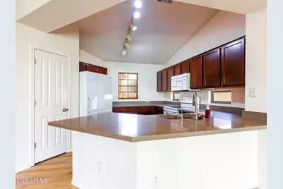 1432 E Sunset Drive, Casa Grande, AZ 85122 - Photo 9