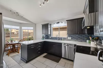 1201 N Woodburne Drive, Chandler, AZ 85224 - Photo 7