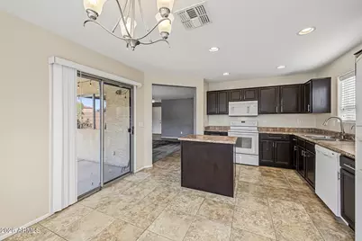 41375 W Hopper Drive, Maricopa, AZ 85138 - Photo 13