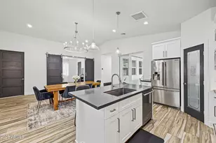 3806 N 14th Pl, Phoenix, AZ 85014 - Photo 13