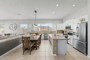 25203 N 42nd Ave N, Phoenix, AZ 85083 - Photo 9