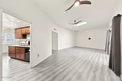 11020 W Thunderbird Boulevard, Sun City, AZ 85351 - Photo 13