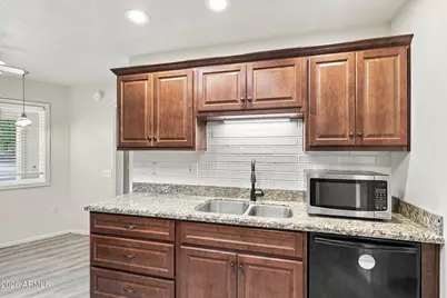 11020 W Thunderbird Boulevard, Sun City, AZ 85351 - Photo 15