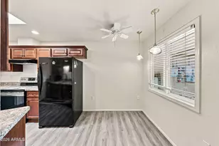 11020 W Thunderbird Blvd, Sun City, AZ 85351 - Photo 17