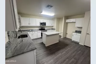 17057 W Marconi Avenue, Surprise, AZ 85388 - Photo 9