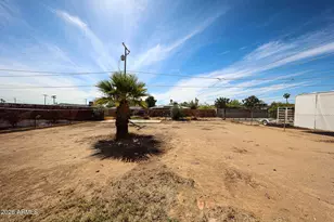 1933 W Mitchell Dr, Phoenix, AZ 85015 - Photo 25