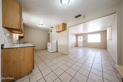 1933 W Mitchell Drive, Phoenix, AZ 85015 - Photo 5