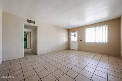 1933 W Mitchell Drive, Phoenix, AZ 85015 - Photo 3
