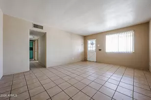 1933 W Mitchell Dr, Phoenix, AZ 85015 - Photo 3
