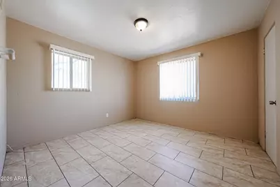 1933 W Mitchell Drive, Phoenix, AZ 85015 - Photo 17