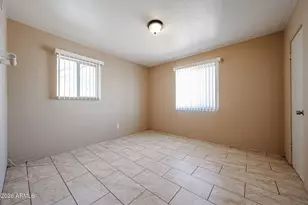 1933 W Mitchell Dr, Phoenix, AZ 85015 - Photo 17