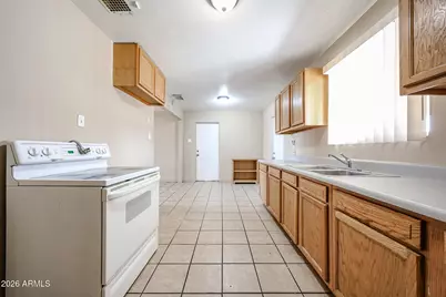 1933 W Mitchell Drive, Phoenix, AZ 85015 - Photo 9