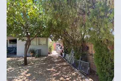 3458 E Shaw Butte Drive, Phoenix, AZ 85028 - Photo 29